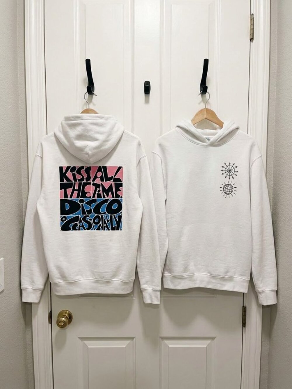 REPRINT - Harry Styles Kiss All The Time Tour 2026 Hoodie